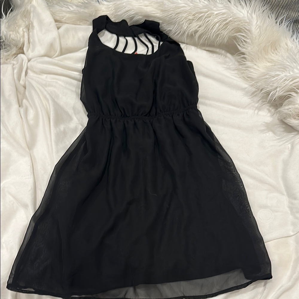 Elegant Black Sleeveless Dress